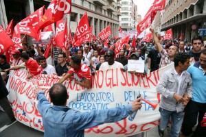 lavoratori logistica