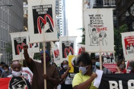 Usa, decine di migliaia di lavoratori/trici allo Strike for Black Lives